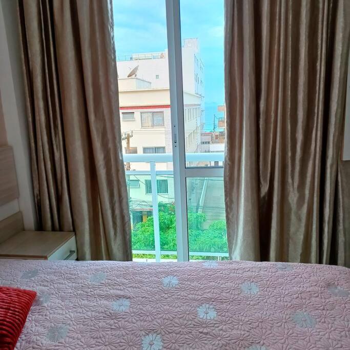 Na Prainha, Arraial. Apartamento